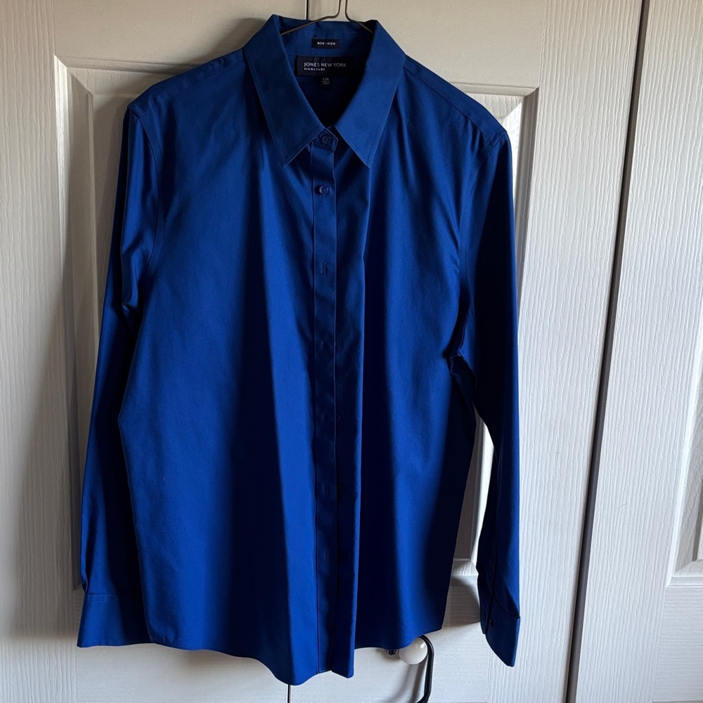 Jones New York Blue Button-Up Shirt